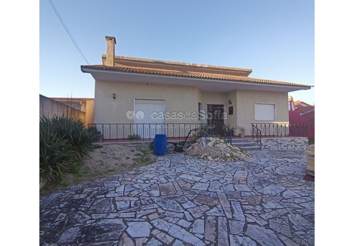 Villa a Riachos, Santarem, Riachos - € 250.000 | Ref: 1104 - foto 1