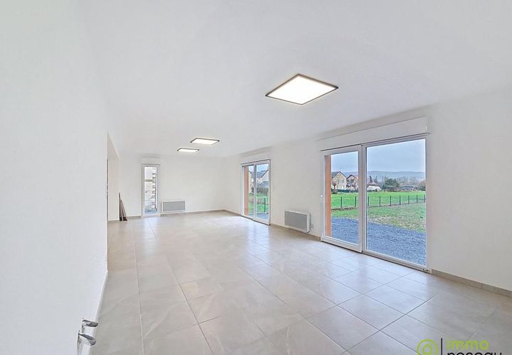 Villa a Carignan, Ardennes, Carignan - € 229.000 | Ref: 3011443189 - foto 1