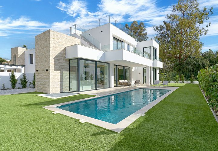 Villa a Estepona, Malaga, Estepona - € 2.100.000 | Ref: BHHS-MAR-05909 - foto 1