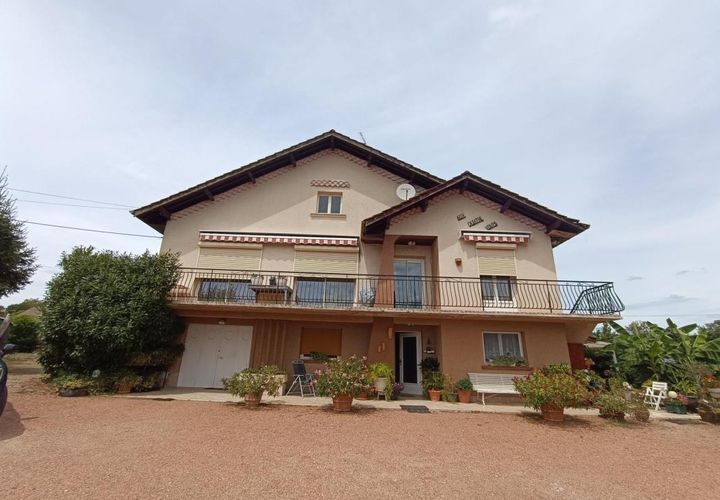 Landsbyhus i Montain, Jura, Montain - € 350.000 | Ref: 199978 - foto 1