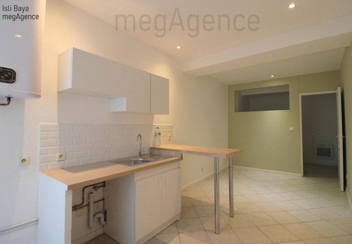 Apartament a Saint-Chamond, Loire, Saint-Chamond - € 335/mes | Ref: 199913 - foto 1