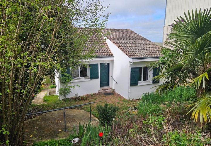 Villa i Thouars, Deux-Sevres, Thouars - € 165.000 | Ref: 199786 - foto 1