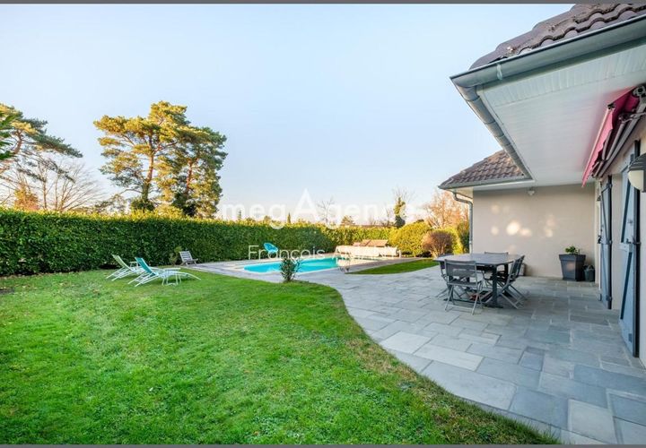Villa i Bage-Dommartin, Ain, Bage-Dommartin - € 625.000 | Ref: 199750 - foto 1