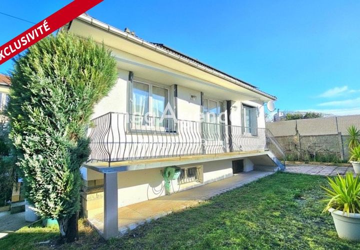Villa a Argenteuil, Val-d'Oise, Argenteuil - € 385.000 | Ref: 198504 - foto 1