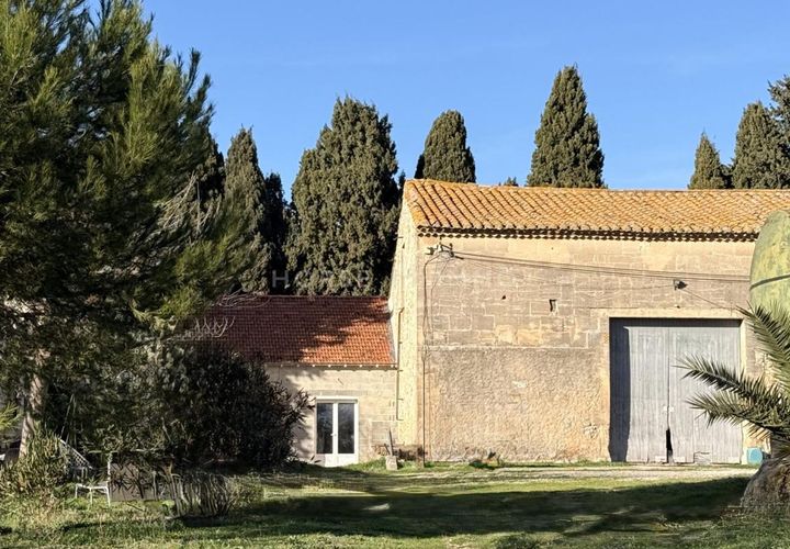 Villa i Fontvieille, Bouches-du-Rhone, Fontvieille - € 795.000 | Ref: 2772-0326-ANG - foto 1