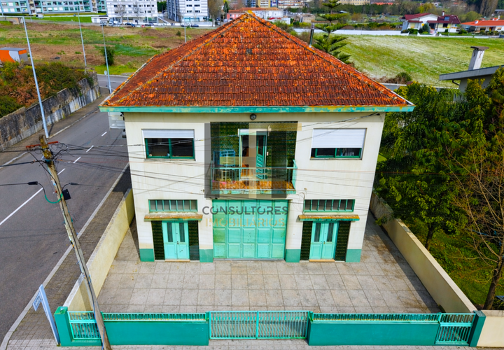 Villa i Maia, Porto, Maia - € 550.000 | Ref: SR0045 - foto 1
