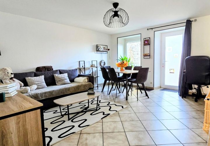 Byhus i Champlitte, Haute-Saone, Champlitte - € 96.000 | Ref: 2257LY - foto 1
