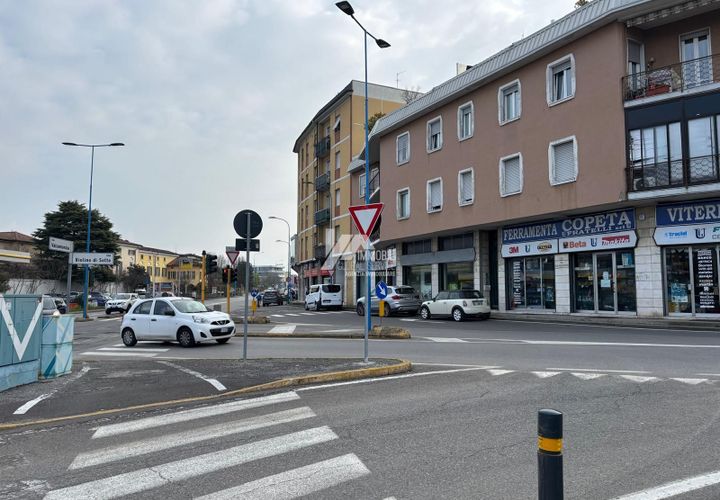 Garage i Brescia, Brescia, Brescia - € 25.000 | Ref: 791 - foto 1