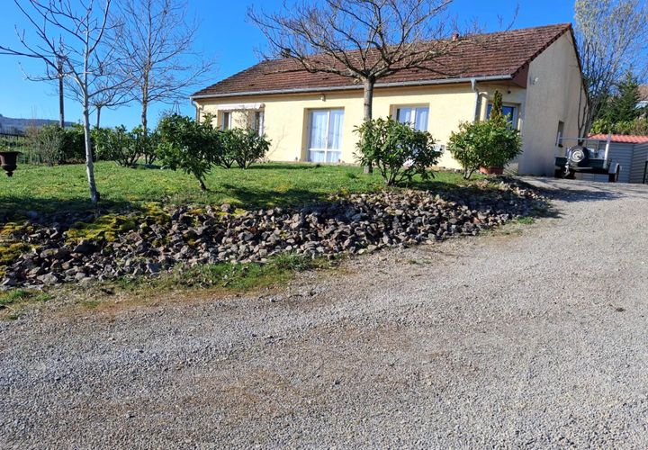 Villa a Nolay, Cote-d'Or, Nolay - € 229.000 | Ref: KB-23174 - foto 1
