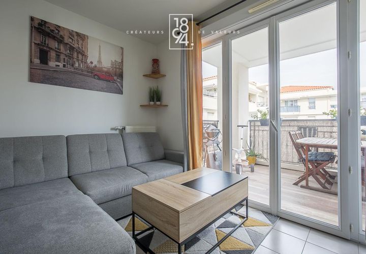 Lejlighed i Marseille, Bouches-du-Rhone, Marseille - € 172.000 | Ref: 6U4N-JOK-HOJ - foto 1