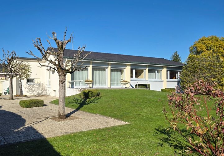 Villa a Montbeliard, Doubs, Montbeliard - € 284.500 | Ref: 340933930708 - foto 1