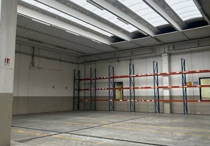 L'establiment comercial a Settala, Milan, Settala - € 7.600/mes | Ref: 33367 - foto 1