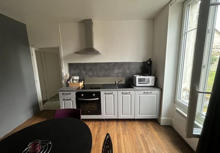 Estudi a Nevers, Nievre, Nevers - € 450/mes | Ref: 0107 - foto 1