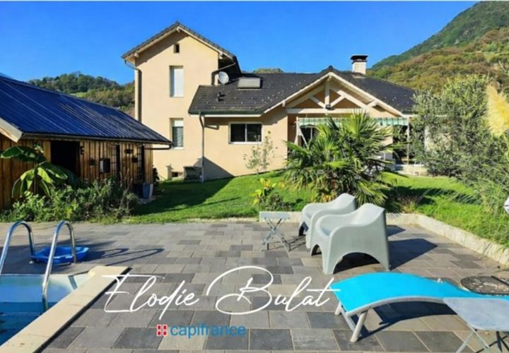 Villa a Albertville, Savoie, Albertville - € 430.000 | Ref: 340939652677 - foto 1