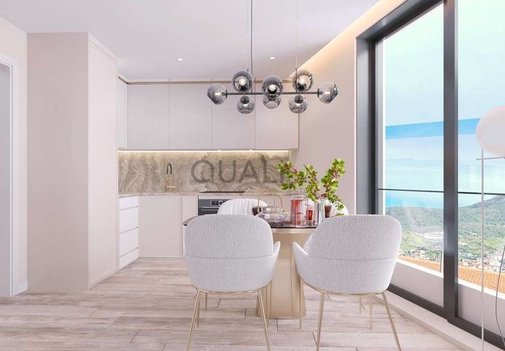Lejlighed i Machico, Madeira, Machico - € 299.000 | Ref: Q2621 - foto 1