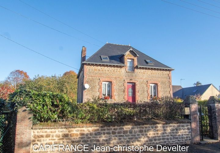 Landejendom i Mayenne, Mayenne, Mayenne - € 179.500 | Ref: 340937162780 - foto 1