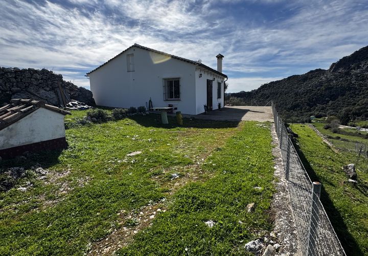 Landejendom i Benaocaz, Cadiz, Benaocaz - € 599.000 | Ref: z634 - foto 1