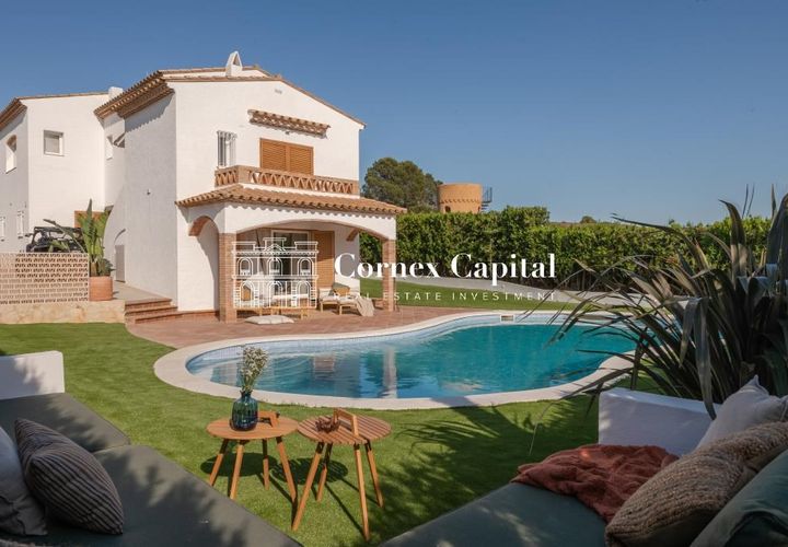 Villa a L'Estartit, Gerona, L'Estartit - € 899.000 | Ref: V-COSTABRAVA212 - foto 1
