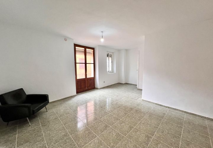 Erhvervsejendom i Valls, Tarragona, Valls - € 220.000 | Ref: EXP09050/8930 - foto 1