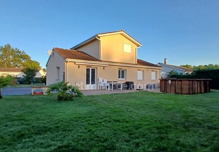 Villa a Hourtin, Gironde, Hourtin - € 311.610 | Ref: 830034532174 - foto 1