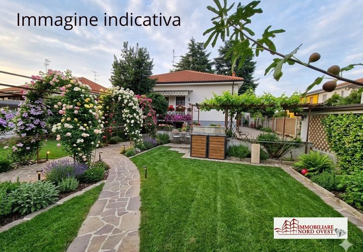 Leilighet i Bareggio, Milan, Bareggio - € 260 000 | Ref: porzione.1_villa bareggio - foto 1