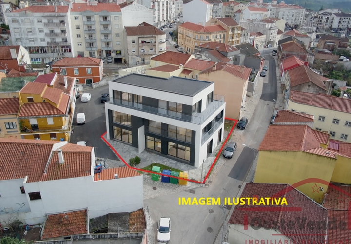Helårsgrund i Cadaval, Lisbon, Cadaval - € 149.000 | Ref: 005-2026 - foto 1