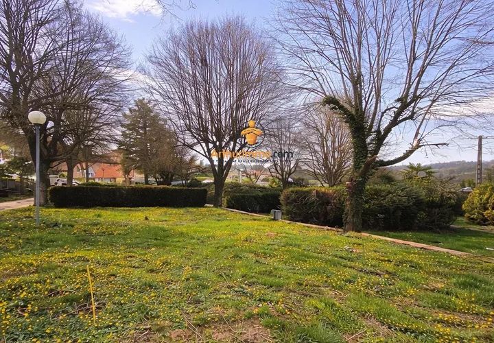 Terra a Poueyferré, Hautes-Pyrenees, Poueyferré - € 58.990 | Ref: 86802467 - foto 1