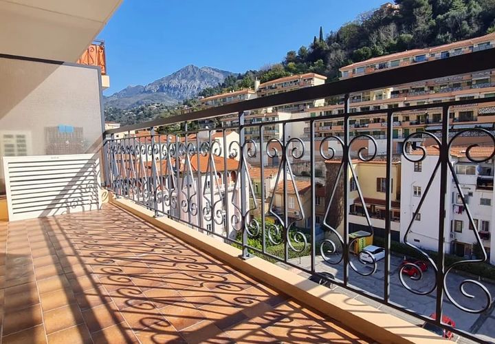 Lejlighed i Menton, Alpes-Maritimes, Menton - € 221.000 | Ref: 324 - foto 1