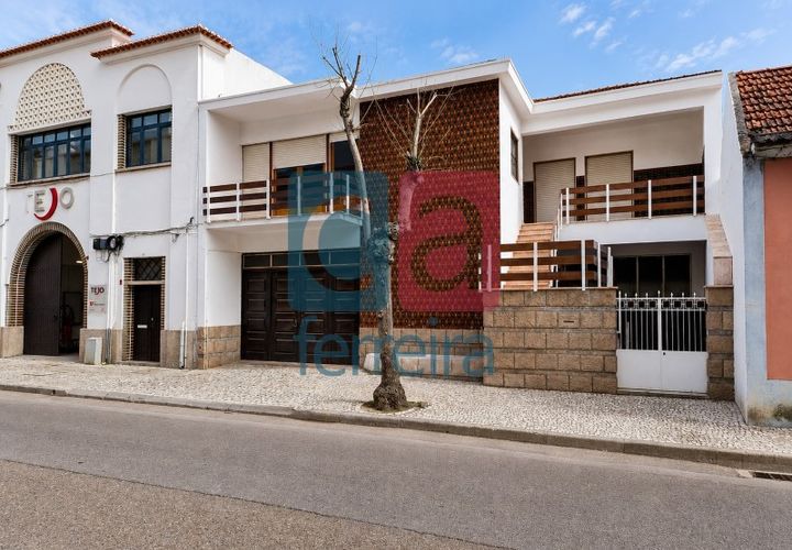 Villa a Almeirim, Santarem, Almeirim - € 370.000 | Ref: Mor4458 - foto 1