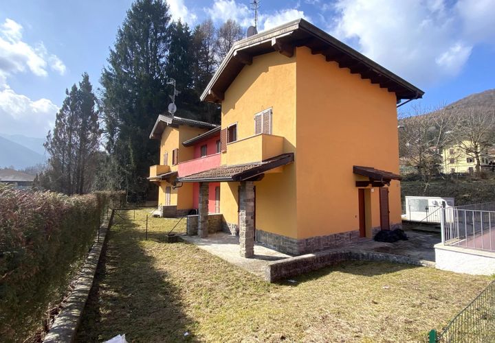 Villa a Alta Valle Intelvi, Como, Alta Valle Intelvi - € 190.000 | Ref: 445 - foto 1
