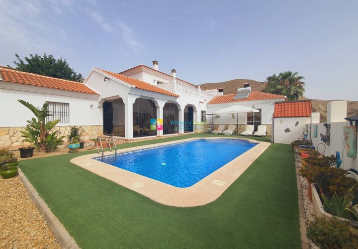Villa i Arboleas, Almeria, Arboleas - € 349.950 | Ref: 2617 - foto 1