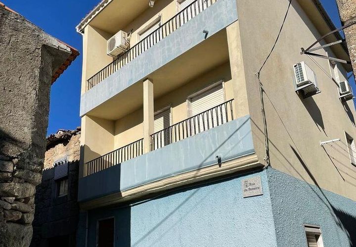 Byhus i Armamar, Viseu, Armamar - € 137.000 | Ref: 837697 - foto 1