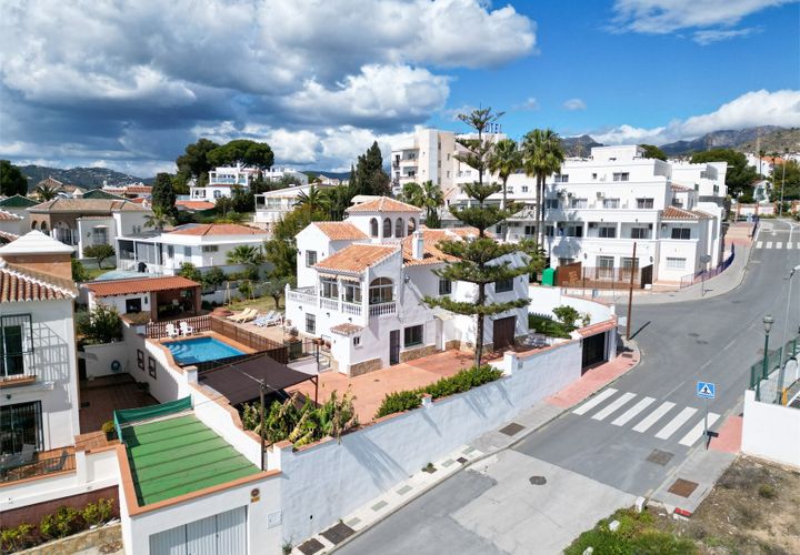 Villa i Nerja, Malaga, Nerja - € 1.345.000 | Ref: 10781-JV4621 - foto 1