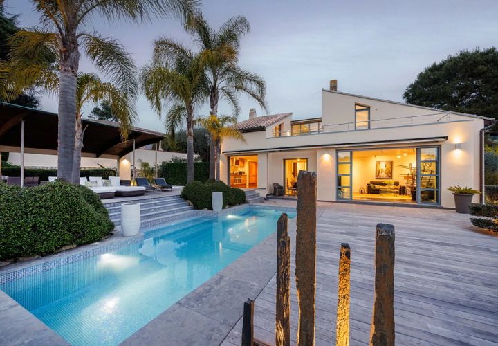 Villa i Biot, Alpes-Maritimes, Biot - € 2.345.000 | Ref: ARV-1135VB - foto 1
