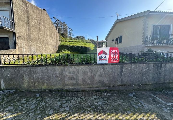 Helårsgrund i Terroso, Porto, Terroso - € 113.000 | Ref: 039260016 - foto 1