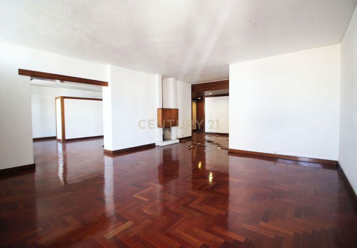 Lejlighed i Amadora, Lisbon, Amadora - € 810.000 | Ref: C0492-00156 - foto 1