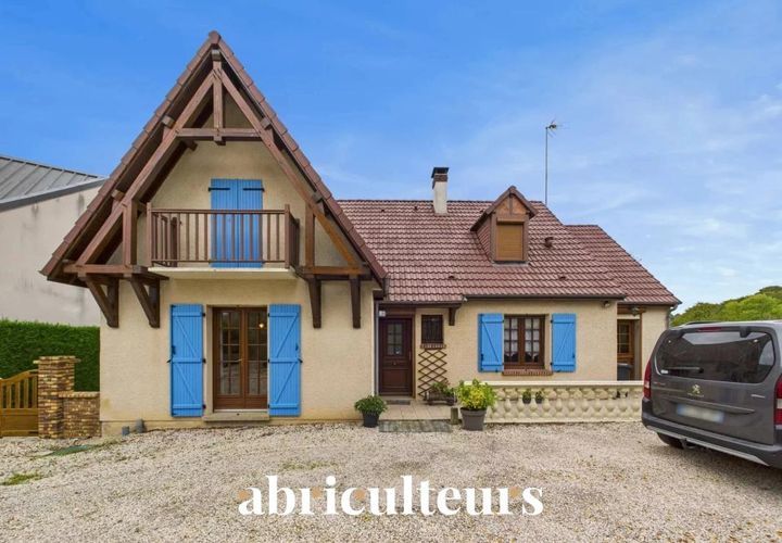 Villa i Chateaudun, Eure-et-Loir, Chateaudun - € 249.900 | Ref: GDV110312528200_1 - foto 1