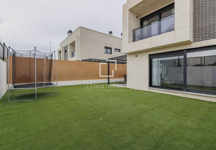 Villa a Boadilla Del Monte, Madrid, Boadilla Del Monte - € 1.070.000 | Ref: POZ67468 - foto 1