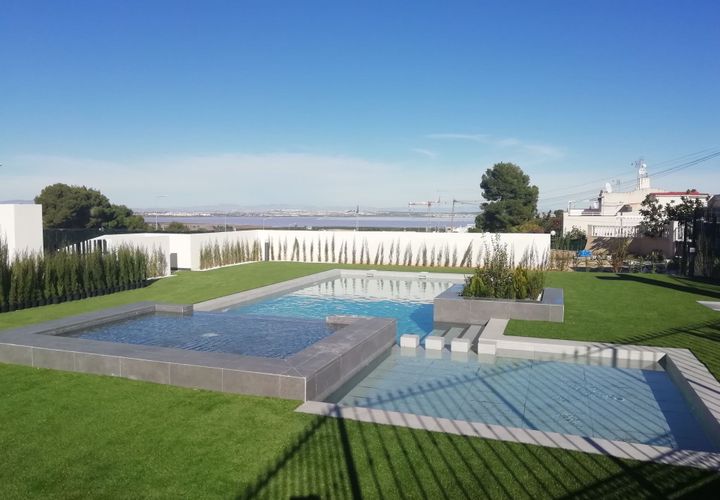 Bungalow i Torrevieja, Alicante, Torrevieja - € 300.000 | Ref: NEW-29126226-02 - foto 1