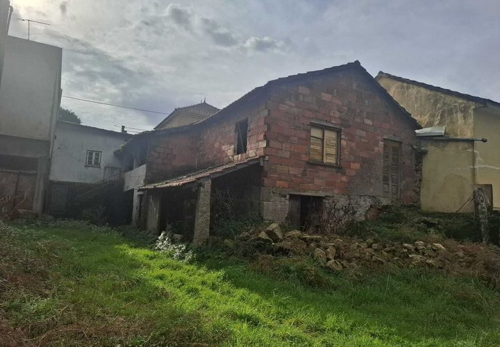 Villa a Bela, Viana do Castelo, Bela - € 55.000 | Ref: SF-SAFTI:007961 - foto 1