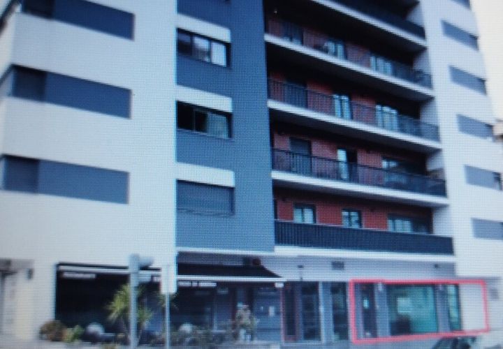 Erhvervsejendom i Odivelas, Lisbon, Odivelas - € 500.000 | Ref: SF-SAFTI:007775 - foto 1
