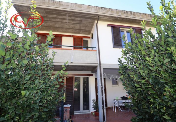 Rækkehus i Loro Ciuffenna, Arezzo, Loro Ciuffenna - € 350.000 | Ref: 8281 - foto 1