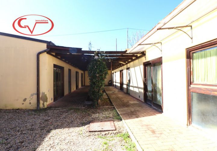 Rækkehus i Montevarchi, Arezzo, Montevarchi - € 200.000 | Ref: 8290 - foto 1