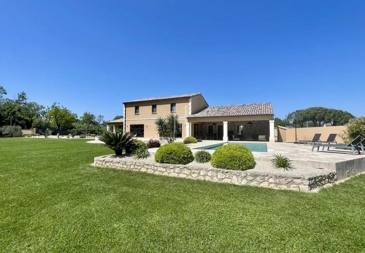 Villa a Tarascon, Bouches-du-Rhone, Tarascon - € 699.000 | Ref: 0589 - foto 1