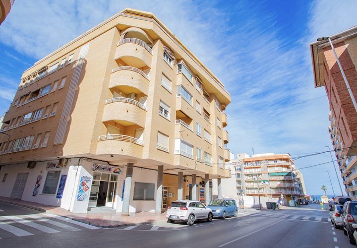 Lejlighed i La Mata, Alicante, La Mata - € 215.000 | Ref: 770186 - foto 1