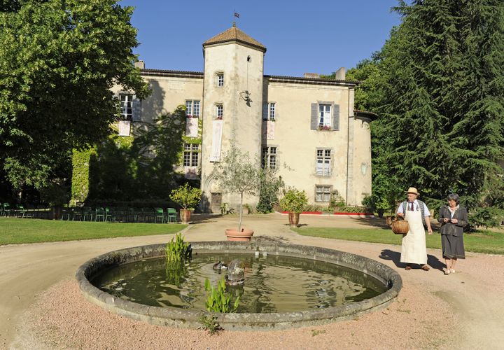 Villa a Thiers, Puy-de-Dome, Thiers - € 950.000 | Ref: es5554988 - foto 1