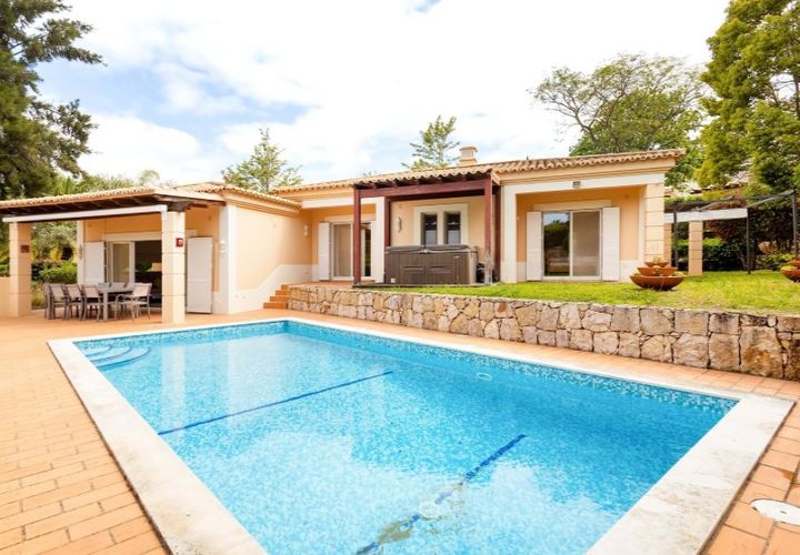 Villa i Estombar, Faro, Estombar - € 1.195.000 | Ref: G-608 - foto 1
