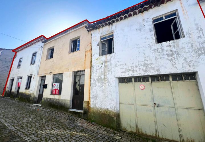Villa i Castelo Branco, Castelo Branco, Castelo Branco - € 46.000 | Ref: 102260045 - foto 1