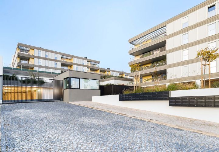 Leilighet i Carnaxide, Lisbon, Carnaxide - € 640 000 | Ref: L2025710 - foto 1