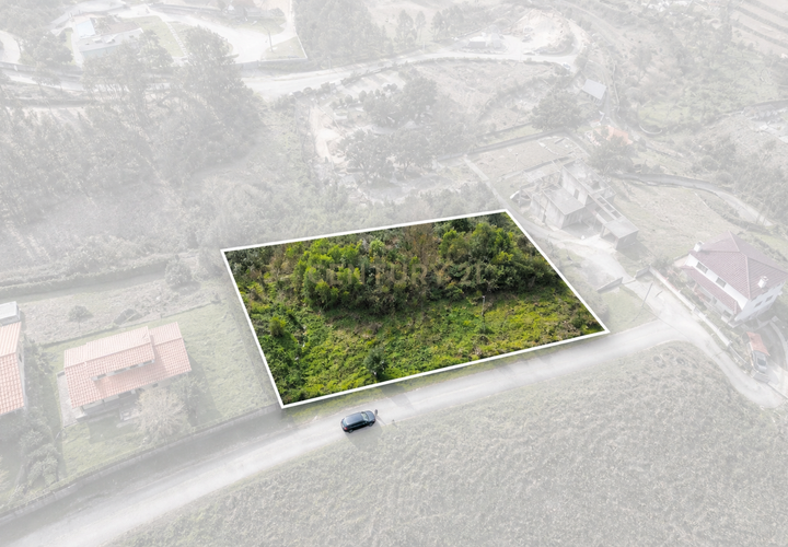 Helårsgrund i Paredes, Porto, Paredes - € 120.000 | Ref: C0412-00945 - foto 1